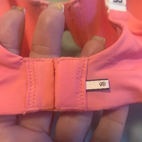 NWOT. Victoria Secret Bras. 💜💕 - Picture 4 of 5